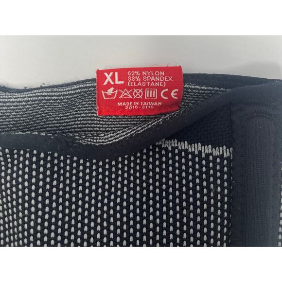 McDavid SportMed Gel Knee Sleeve Size XL PreOwned w/slight folding on top back - Picture 3 of 8